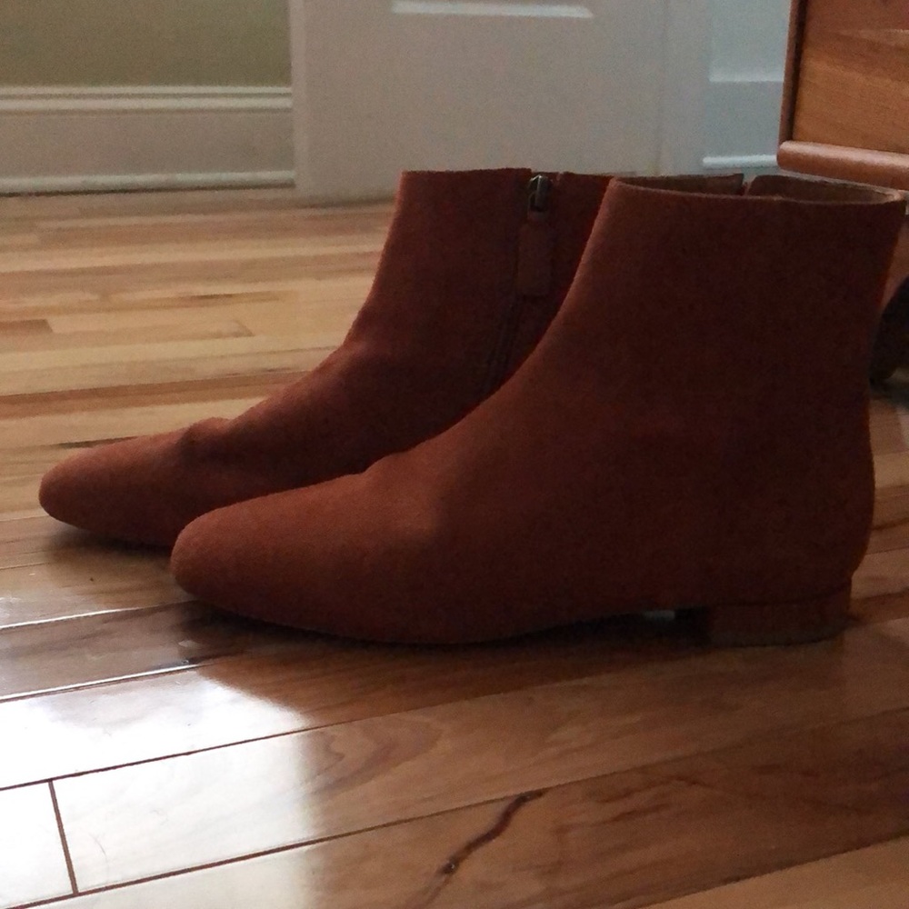 Shop Dôen Bowery boot size 39 in Sienna